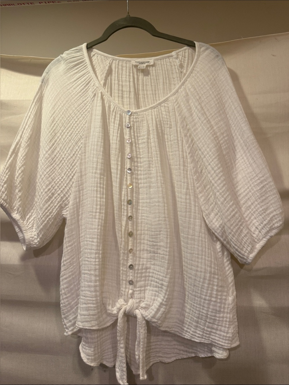 beachlunchlounge White Textured Button-Front Tunic Top